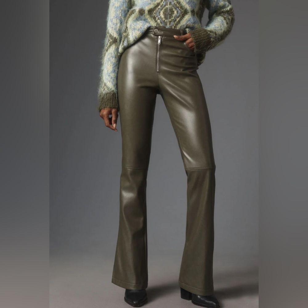 NWT Avec Les Filles Kick Flare Faux Leather Trouser in Olive